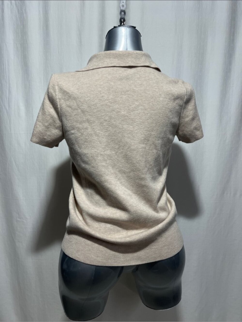 Woman’s Beige Short-Sleeve Knit Polo Tee work casual trendy sharp stretch 1114 - Picture 4 of 6